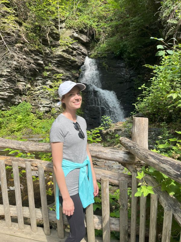 Hiking to the Falls